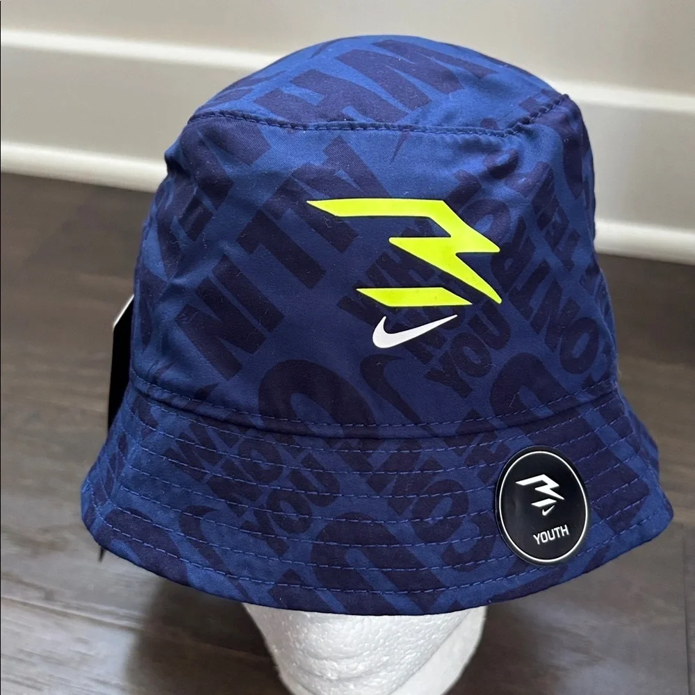 Nike UPF 40+ Bucket Hat,Sun protection,neon green Swoosh logo, 3 Brand,vented